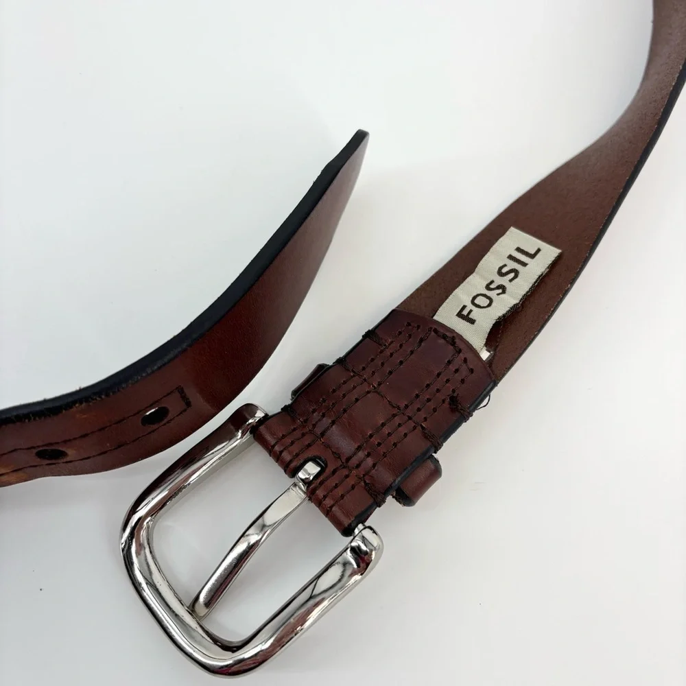 Fossil Mens Leather Belt Brown Silver‎ Buckle Size 40